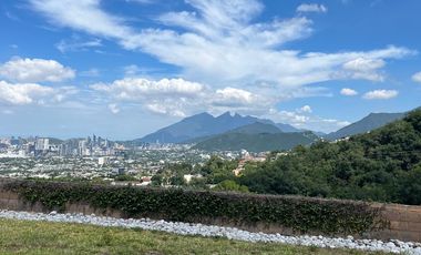 Casa en Venta en Lomas del Rosario, San Pedro Garza García