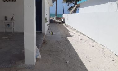 RENTA casa AMUEBLADA y EQUIPADA frente a PLAYA en CHUBURNA, Yucatan, Mexico