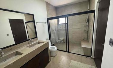 Casa en venta en Residencial Andalucía Orizaba Veracruz.