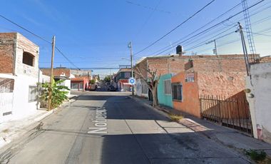 Casa en Remate Bancario. Identifique el precio que se encuentra muy por debajo de su valor comercial.