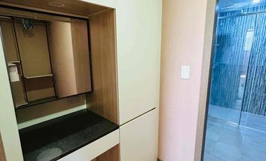 2 Bedroom for Rent - Inside Clark