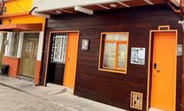 Casa Familiar o Grupal • Cerca del Aeropuerto precio por noche 12 personas