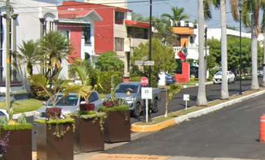 Inversión Segura y Rentable en Bienes Raíces, Casa en Col. Fracc. Los Tulipanes, Tapachula Chiapas.