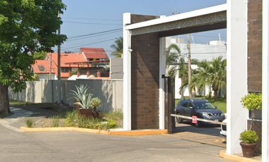 Inversión Segura y Rentable en Bienes Raíces, Casa en Col. Fracc. Los Tulipanes, Tapachula Chiapas.