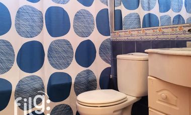 Venta Casa de 3 Niveles con Piscina, Quincho y Sala de Cine – Jardines del Sur