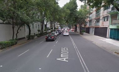 Inversión Segura y Rentable en Bienes Raíces, Casa en Col. Del Valle NTE, Benito Juárez, CDMX.