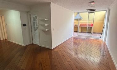 Vendo departamento con patio de dos habitaciones en Bossano
