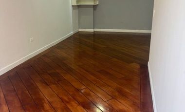 Vendo departamento con patio de dos habitaciones en Bossano