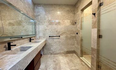VENTA DE CASA DE 3 PLANTAS EN SAN ANGEL 5
