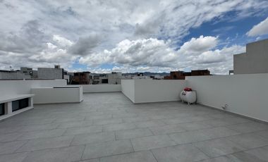 VENTA DE CASA EQUIPADA EN SAN ANGEL 5 CON RECAMARA EN PLANTA BAJA