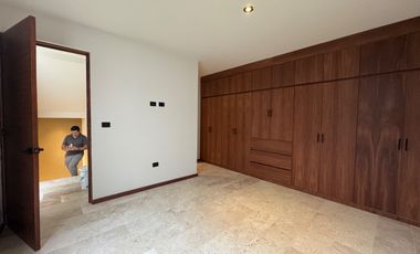 VENTA DE CASA EQUIPADA EN SAN ANGEL 5 CON RECAMARA EN PLANTA BAJA