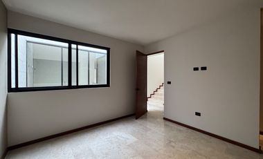 VENTA DE CASA EQUIPADA EN SAN ANGEL 5 CON RECAMARA EN PLANTA BAJA