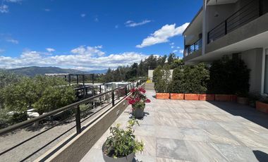 NAYON-VENTA DEPARTAMENTO TIPO CASA