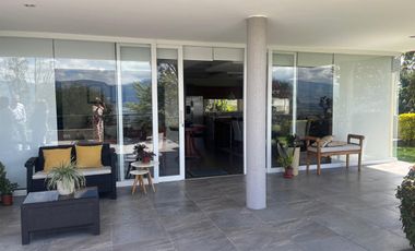 NAYON-VENTA DEPARTAMENTO TIPO CASA