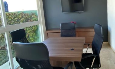 HERMOSO DEPARTAMENTO CON EXLENETE UBICACION CERCA DE ANGELOPOLIS