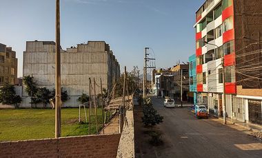 SE VENDE TERRENO CERCADO DE 300 M2 EN NARANJAL  SAN MARTIN DE PORRES