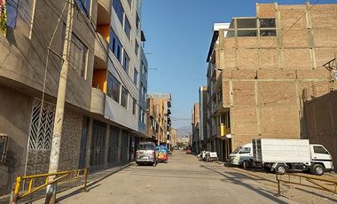 SE VENDE TERRENO CERCADO DE 300 M2 EN NARANJAL  SAN MARTIN DE PORRES