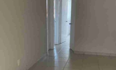 Renta de casa en calle cerrada