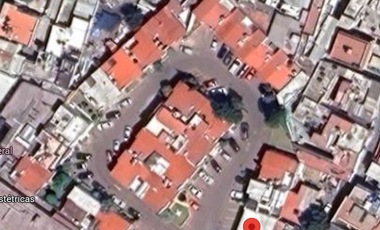 REMATO CASA EN CONDOMINIO 