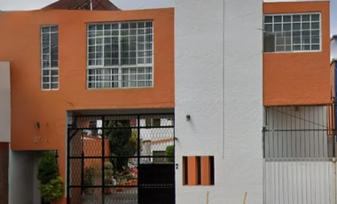 REMATO CASA EN CONDOMINIO 