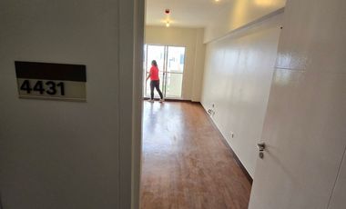 56sqm RENT TO OWN CONDO by DMCI The Aston Place in Taft Ave. Manila near De La Salle