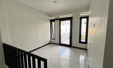 RUMAH CIWARUGA GEGERKALONG DEKAT POLBAN, ECO PESANTREN, SETIABUDI DAN TOL PASTEUR.