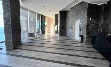 Oportunidad  gran Depto. rebajado en venta 2D 2B, con primera  vista al mar en Concón