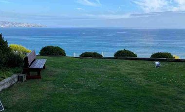 Oportunidad  gran Depto. rebajado en venta 2D 2B, con primera  vista al mar en Concón