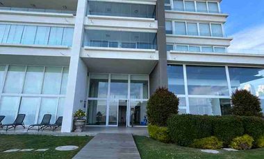 Oportunidad  gran Depto. rebajado en venta 2D 2B, con primera  vista al mar en Concón