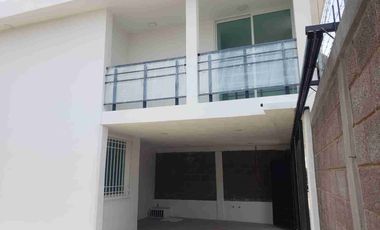 Casa el Venta con gran jardín