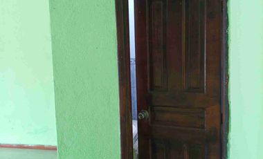 Local muy buena ubicación cerca a Centros comerciales en Renta 65 mtts.Valor en Renta $ 350. Negociable