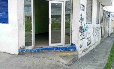Local muy buena ubicación cerca a Centros comerciales en Renta 65 mtts.Valor en Renta $ 350. Negociable