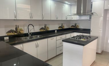 SE VENDE CASA TRIPLEX EN FUSAGASUGA