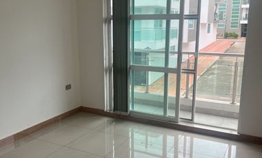 SE VENDE CASA TRIPLEX EN FUSAGASUGA