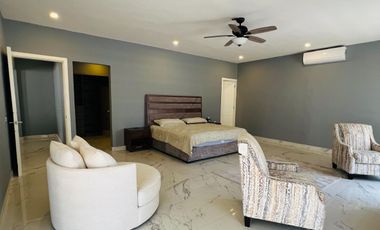 Casa en Venta, Remate, Estricta Seguridad, Zona Exclusiva, Boulevard Rodrigo Gómez, Linares Nuevo León