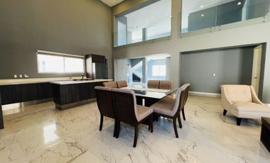 Casa en Venta, Remate, Estricta Seguridad, Zona Exclusiva, Boulevard Rodrigo Gómez, Linares Nuevo León