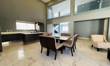 Casa en Venta, Remate, Estricta Seguridad, Zona Exclusiva, Boulevard Rodrigo Gómez, Linares Nuevo León