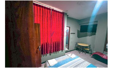 VENTA DE LOCAL COMERCIAL EN SAN JUAN DE MIRAFLORES