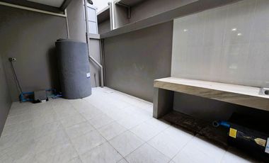 Brand New! Corner Unit at Project Entrance – Nordic Style Townhome, Never Lived In! Townhome for Sale at *Assawin Village In-Chan*, Samut Songkhram
