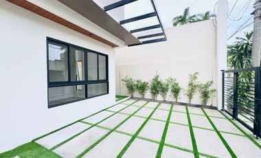 5 Bedrooms Brand New 2Storey House and Lot for Sale in BF Homes, Las Piñas City