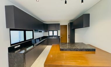 5 Bedrooms Brand New 2Storey House and Lot for Sale in BF Homes, Las Piñas City