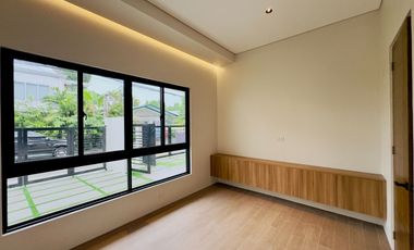 5 Bedrooms Brand New 2Storey House and Lot for Sale in BF Homes, Las Piñas City