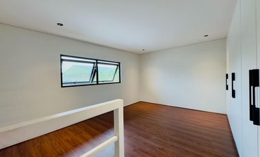 5 Bedrooms Brand New 2Storey House and Lot for Sale in BF Homes, Las Piñas City