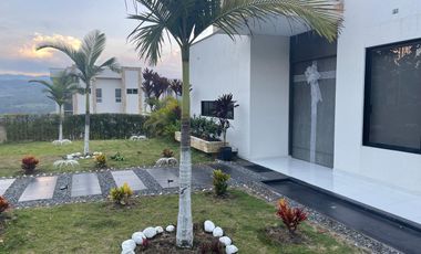 SE VENDE CASA DE RECREO EN PUENTE NACIONAL, SANTANDER