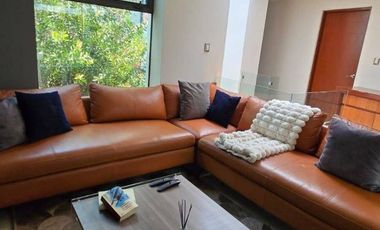 CASA DE RENTA EN LOMAS DE ANGELOPOLIS