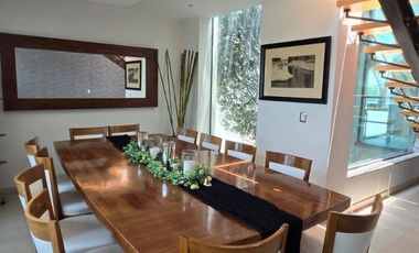 CASA DE RENTA EN LOMAS DE ANGELOPOLIS