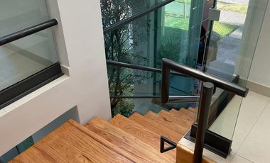 CASA DE RENTA EN LOMAS DE ANGELOPOLIS