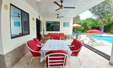 Se vende casa campestre en Condominio Versalles, Condominio, Ricaurte