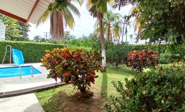 Se vende casa campestre en Condominio Versalles, Condominio, Ricaurte