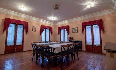 Venta de Residencia Estilo Neoclásico mexicano, Puerta de Hierro, puebla